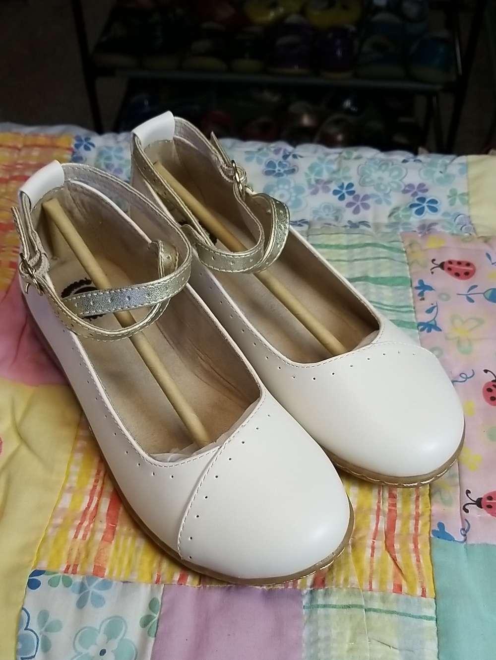 Livie & Luca White Leather Mary Jane Flats with Gold Criss Cross Straps HTF 2 Y